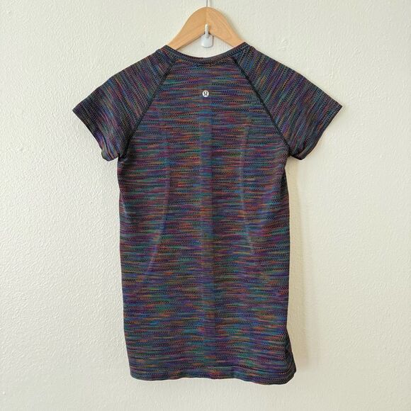 Lululemon Athletica Women's 8 Swiftly Tech SS Top 2.0 Love Rainbow Special - Picture 3 of 8